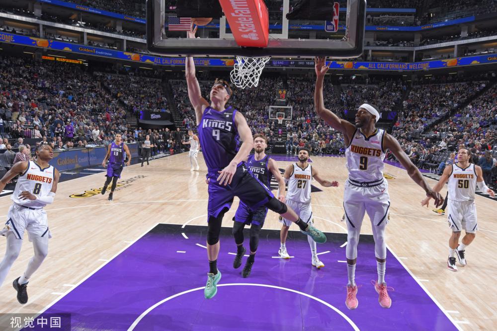 挥洒汗水 挥洒汗水