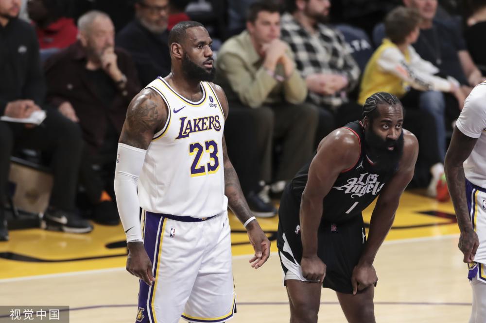 在卡塔尔的 在卡塔尔的