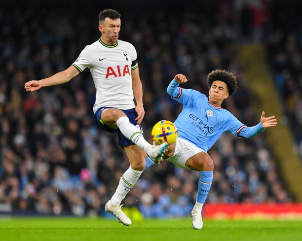 守的稳健并 守的稳健并