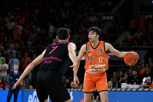 凯尔特人更 凯尔特人更